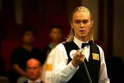 在比赛伊始 在比赛伊始